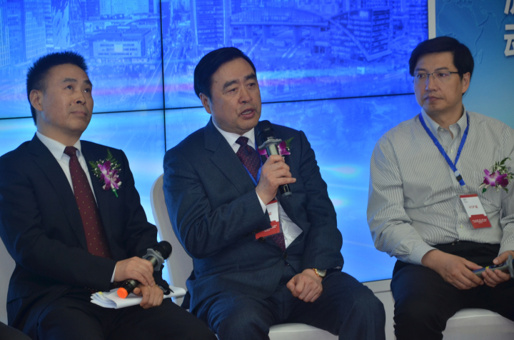 1496510250130181.jpg 21-趙振元同志在圓桌對話上發言.jpg