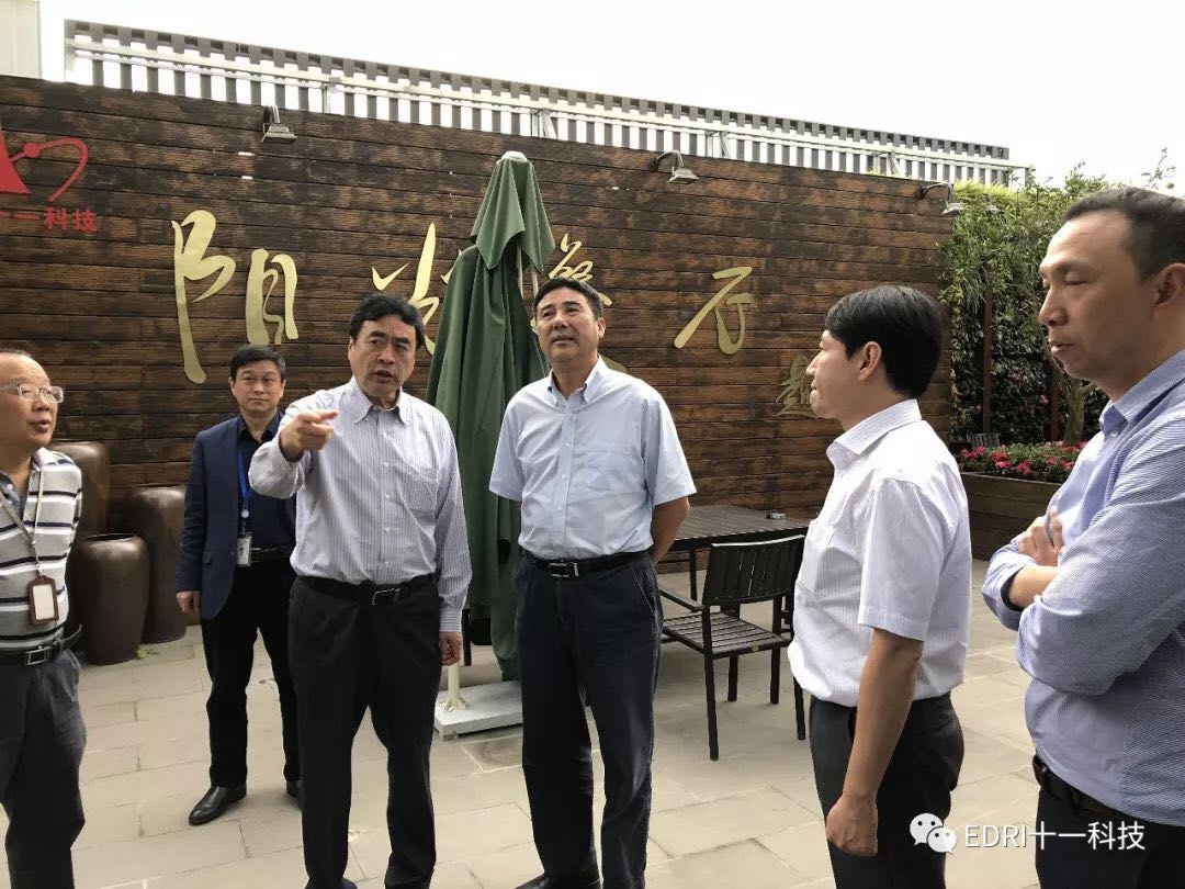 1539163077368529.jpg 8.jpg