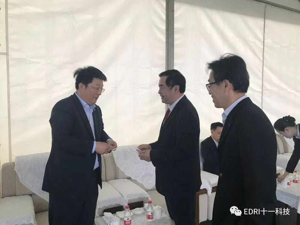 1539413669477410.jpg 11.jpg