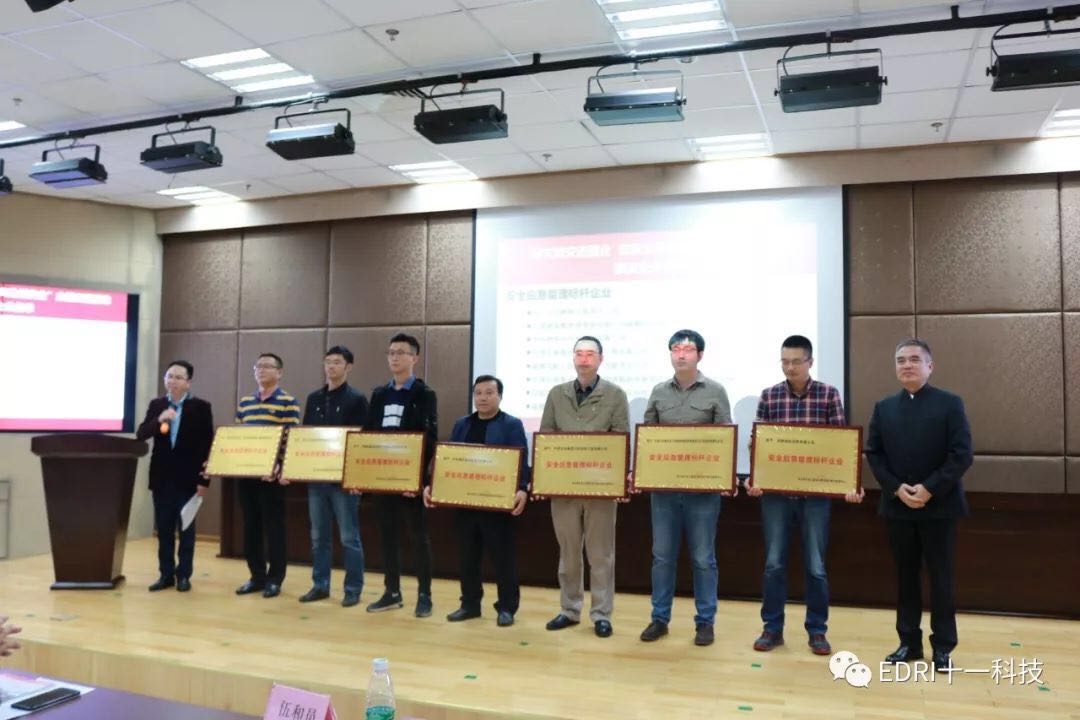 1539414422550735.jpg 6.jpg