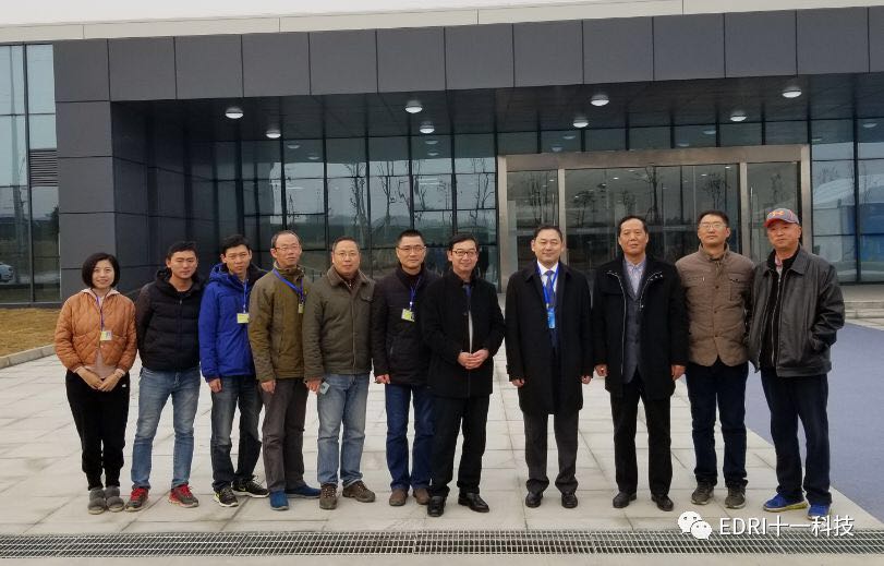 1545635565759668.jpg 2.jpg